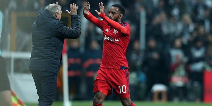 Lacazette Atletico Madrid'e yakın