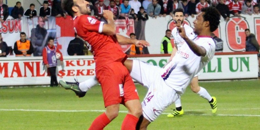 Samsunsporlu futbolcu maçtan sonra hafızasını kaybetti