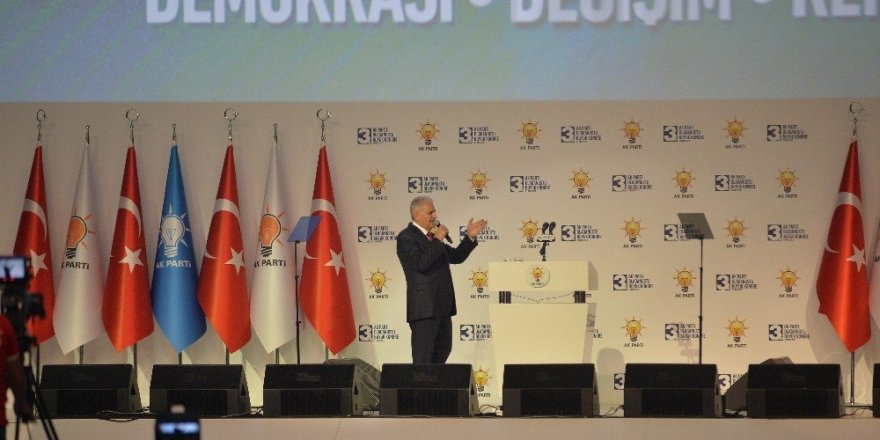 Başbakan Yıldrım’dan Genel Başkan sıfatıyla son konuşma