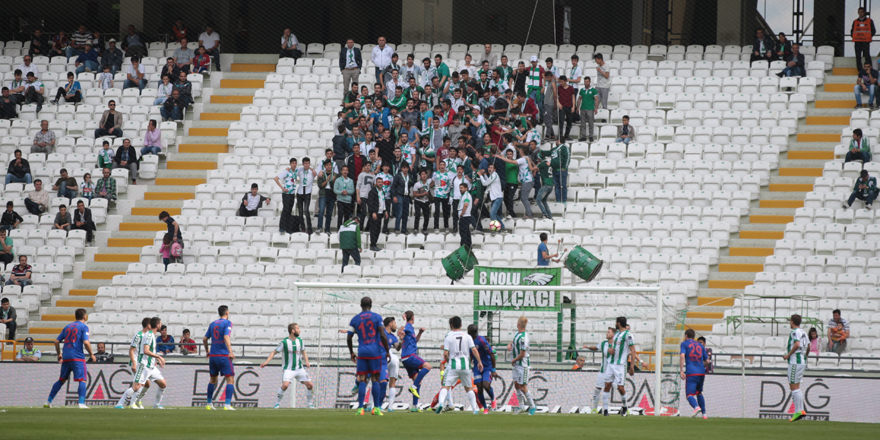 Konyaspor taraftarı maça gelmedi
