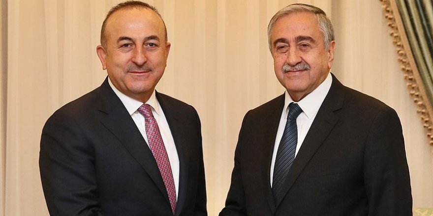 Çavuşoğlu, Akıncı ile telefonda görüştü