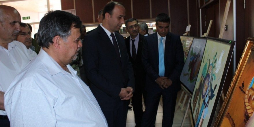 Suriyeli ressamdan "Kardeşlik" konulu resim sergisi