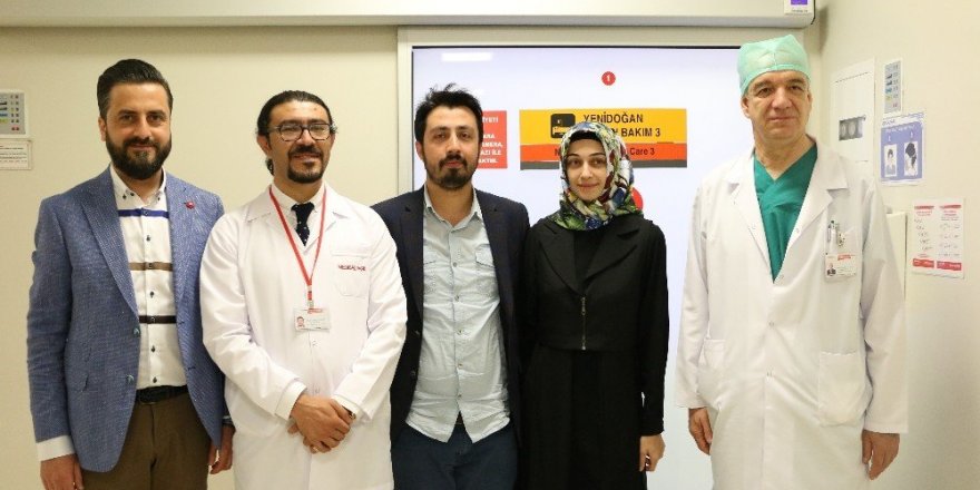 7 aylık bebeğe stent takıldı