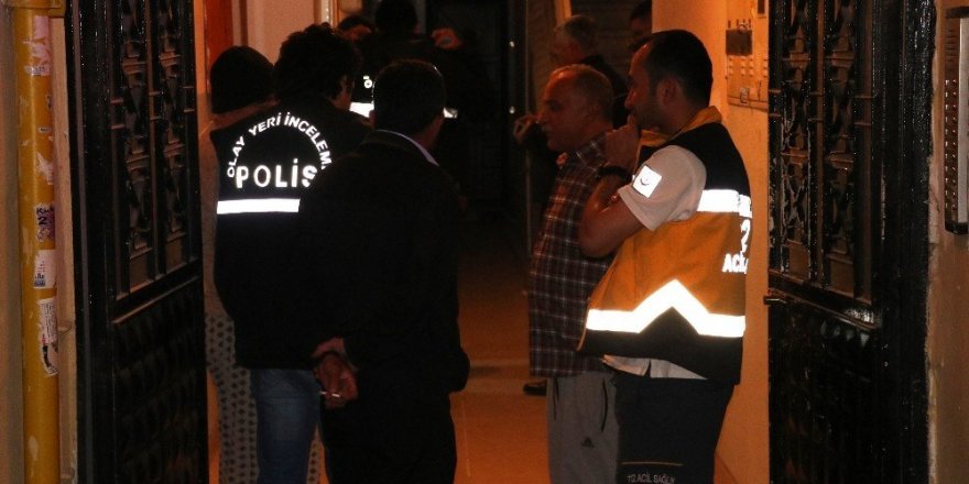 3. kattan apartman boşluğuna düşen yaşlı adam hayatını kaybetti
