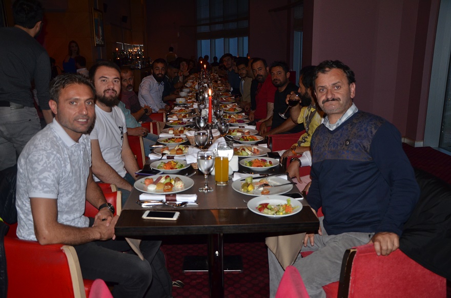 Yenilmez armada!
