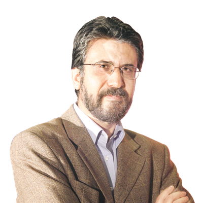 Yeni Şafak yazarı Gazeteci Akif Emre hayatını kaybetti!