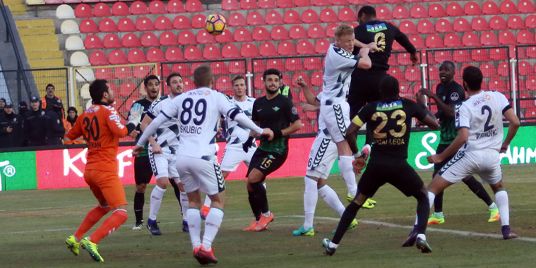 Akhisar maçının saati değişti