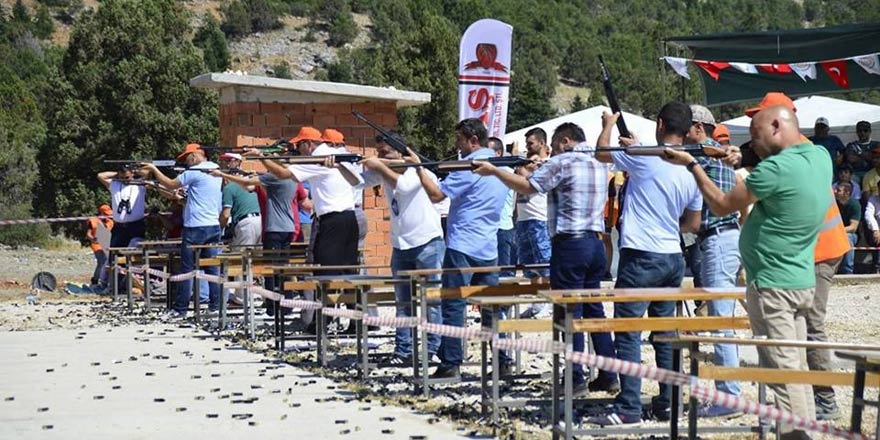 Samsun Haberleri: Fotoğrafını sosyal medyada hırsız diye paylaşan market işletmecisini bıçakladı 36