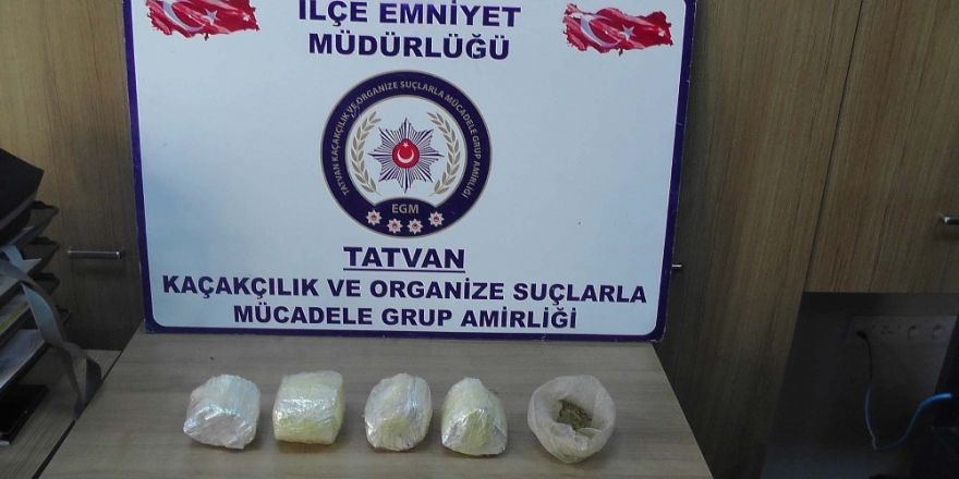 Bitlis’te uyuşturucu operasyonları