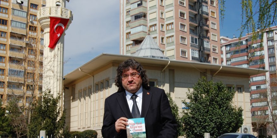 Sıra Dışı Cami kitap oldu