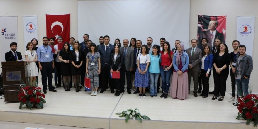 OMÜ’lü öğrenciler haber ve fotoğraf yarışması ödüllerini aldı