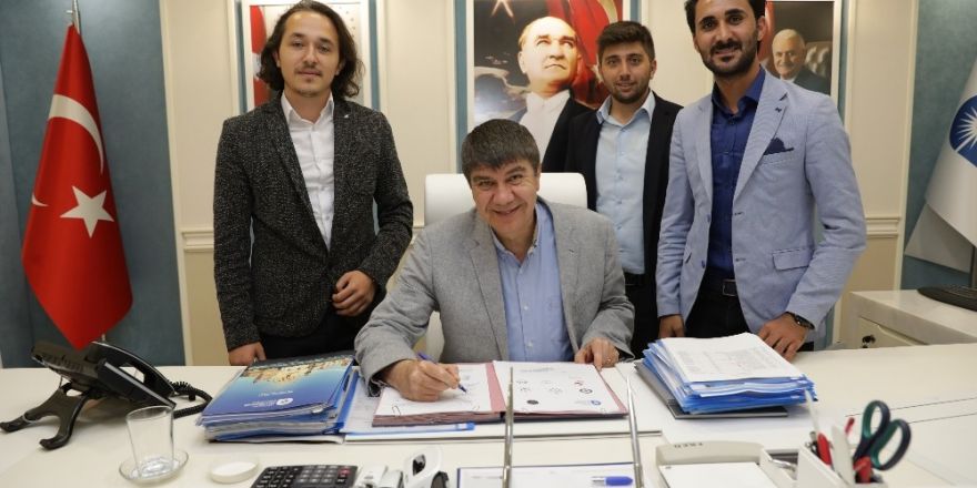 Başkan Türel, Genç Gönül Elçileri ile işbirliği protokolü imzaladı