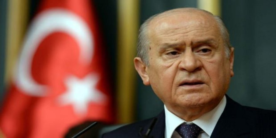 Bahçeli'den, aday adaylarına tek tek FETÖ taraması