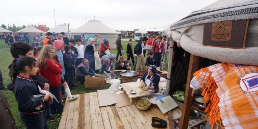 Başkan Kutlu İstanbul’da Adıyaman’ı tanıttı