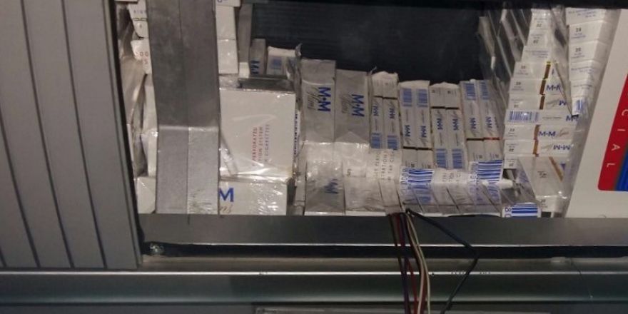 Havalandırmada 7 bin 500 paket kaçak sigara elegeçirildi