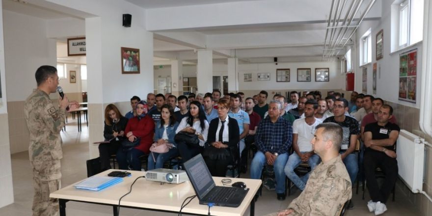 Özel güvenlik görevlilerine jandarmadan eğitim