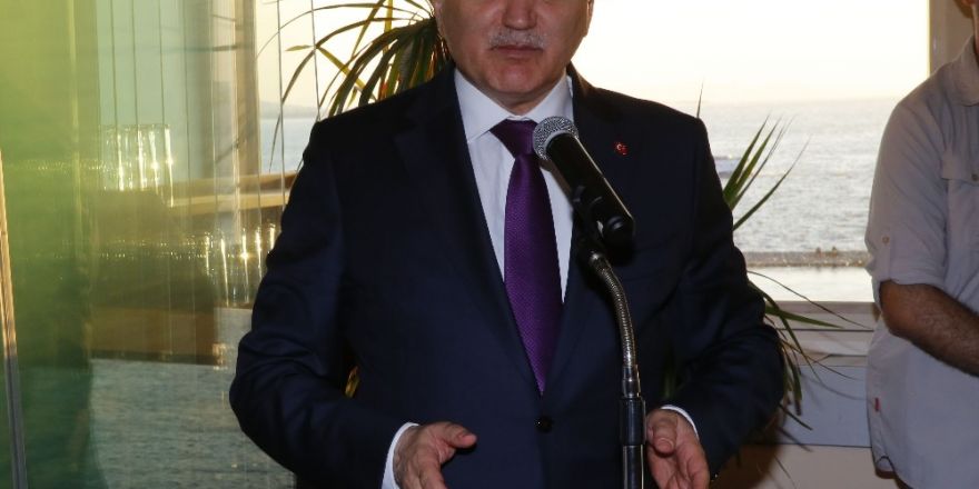 Bilim, Sanayi ve Teknoloji Bakanı Özlü: “İzmir’e Model Fabrika kuracağız”
