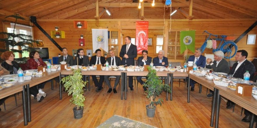 SATSO, Geyve Yöresel Ürünler Üretim Merkezini inceledi