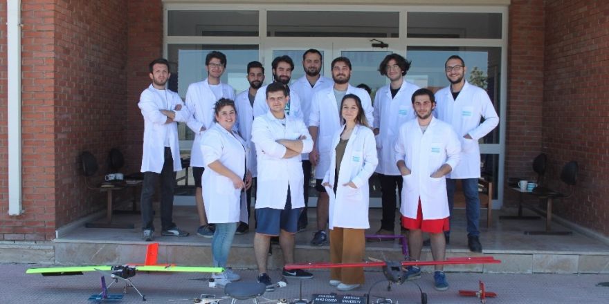 Dünya 1’incisi olan ekip TÜBİTAK’ın yarışmasına hazırlanıyor