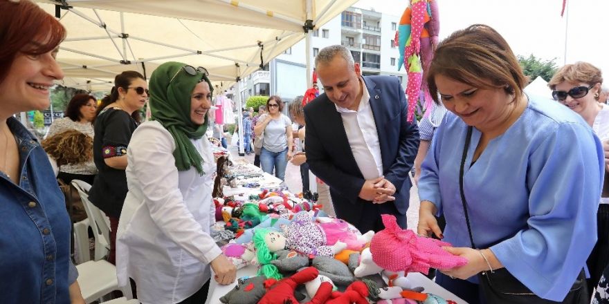 Bucalı kadınlar el emeklerini sergiledi