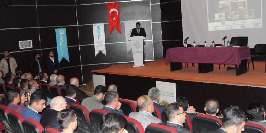 Cizre’de ‘Namazla Diriliş İkinci On Yıl’ programı düzenlendi