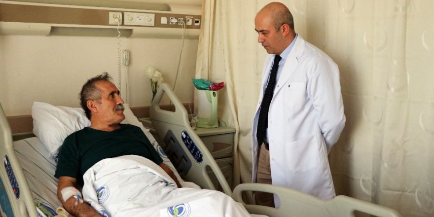 Günümüzün sağlık sorunu obeziteye mide küçültme ameliyatları umut oluyor