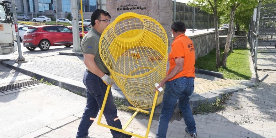 Gölbaşı’na atık pet şişe kumbaraları yerleştirildi