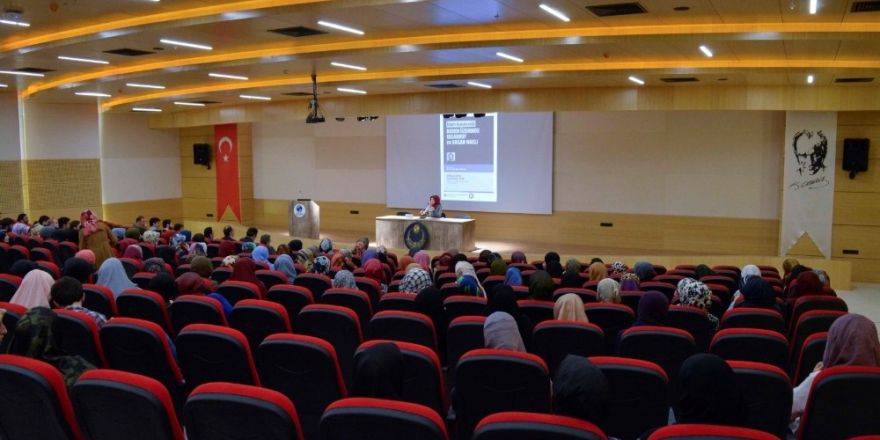 SAÜ’de "İslam Hukukunda Organ Nakli" konusu tartışıldı