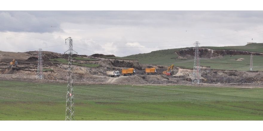 Kars Lojistik Merkez’de çalışmalar aralıksız devam ediyor
