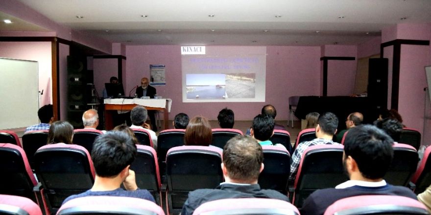 Aksaray Belediyesi inşaat mühendislerine seminer düzenledi