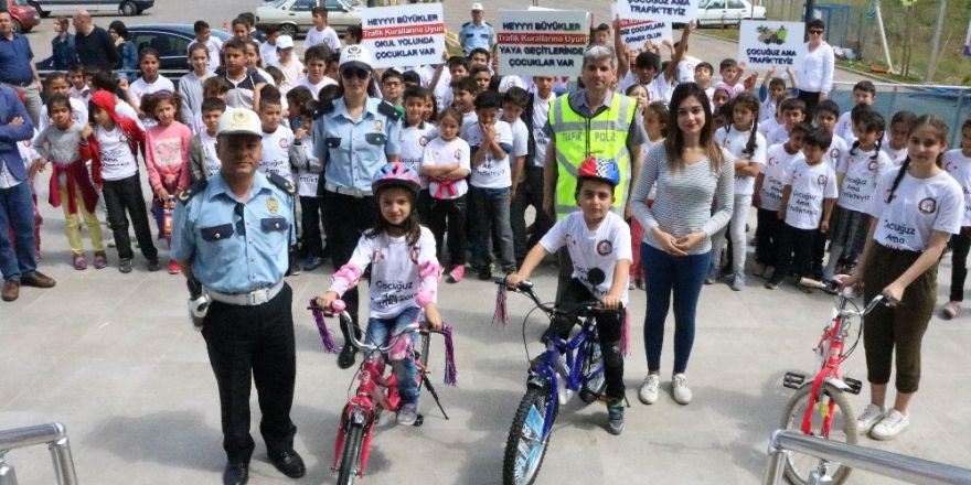 Kahramanmaraş’ta öğrencilere trafik eğitimi