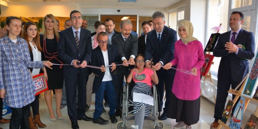 19 Mayıs’ta “Engelleri Aşan Resim Sergisi"