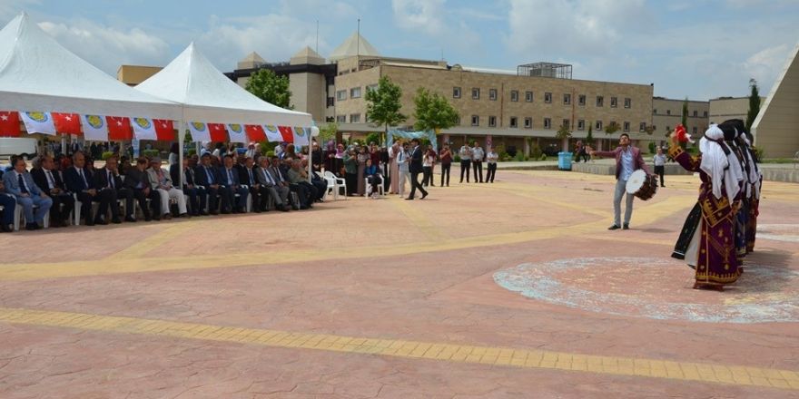 Harran Üniversitesinde bahar şenlikleri başladı
