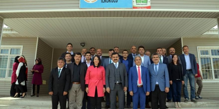 Başkan Bahçeci, huzur evini ziyaret etti