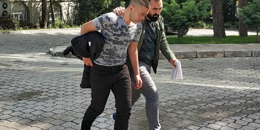 Tüfekle tehdit iddiasına gözaltı