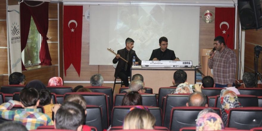 Toplum Ruh Sağlığı Merkezi Anneler Gününü kutladı