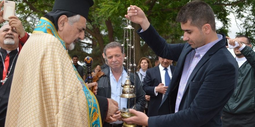 Meryem Ana Kilisesi ruhani liderlerin katılımı ile ibadete açıldı