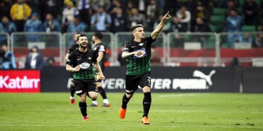 F.Bahçe Diyarbakır'da yıkıldı! Kupa Akhisar'ın!