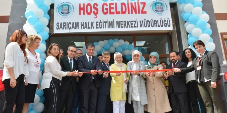 Sarıçam Halk Eğitimi Merkezi’nden yılsonu sergisi