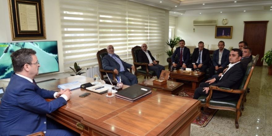 Iğdır Valisi Ünlü STK’larla buluştu