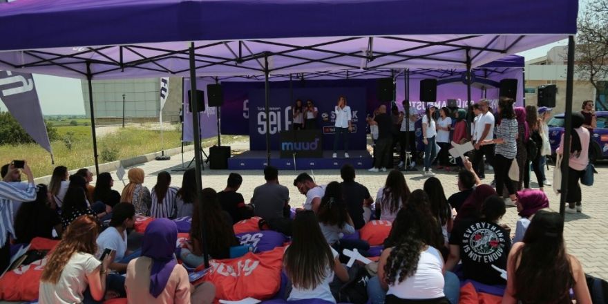 Türk Telekom Selfy, Celal Bayar Üniversitesi öğrencileriyle buluştu