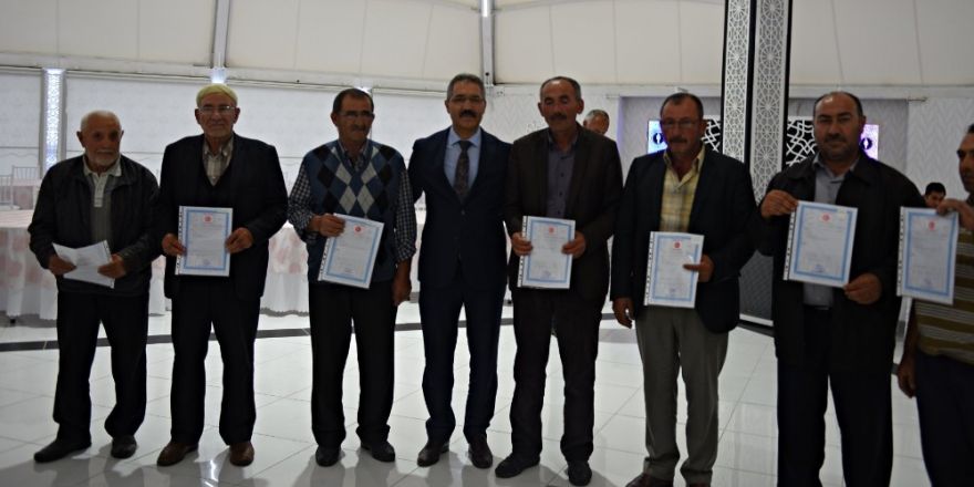 Turhal’da Tapu Dağıtım Töreni Düzenlendi.