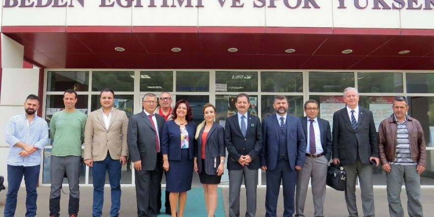 GAÜN’de madde bağımlılığı paneli