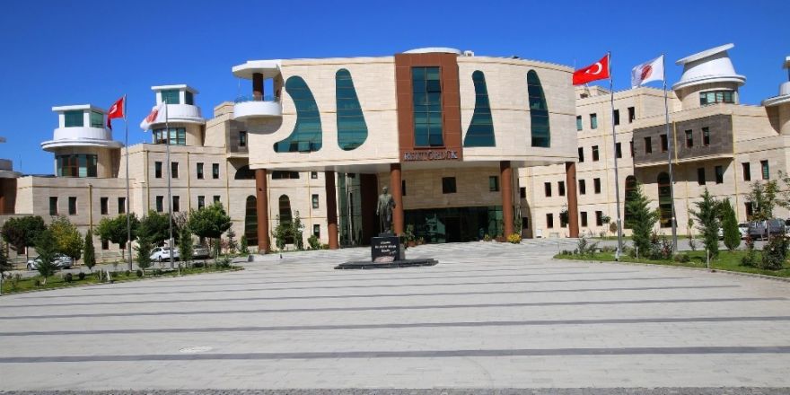 Nevşehir’e Hukuk ve Diş Hekimliği Fakültesi açılıyor