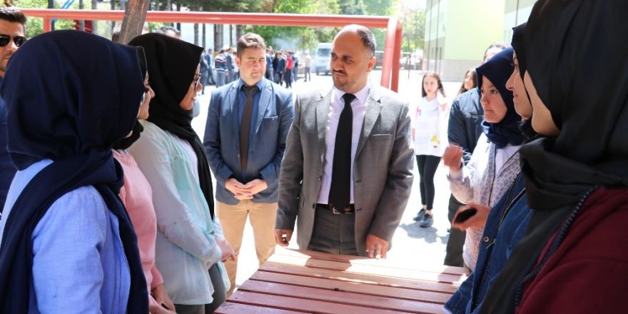 Beyşehir’de okul bahçelerinin çehresi değişiyor