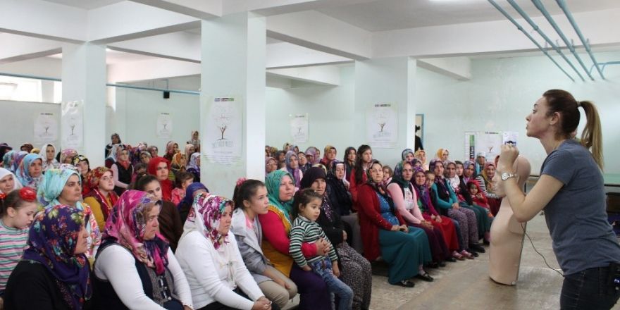 Kırsal bölgelerdeki kadınlara yönelik ’Önce Sağlık’ projesi Konya ve Kayseri’de