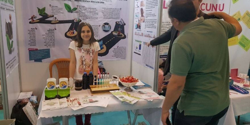TÜBİTAK 4006’da Türkiye 1.’si Kdz. Ereğli Cumhuriyet Ortaokulu