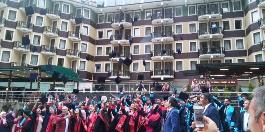 Beş yıldızlı kep töreni