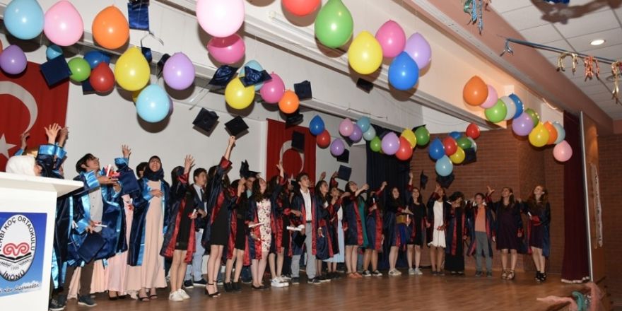 İnönü’de mezuniyet töreni