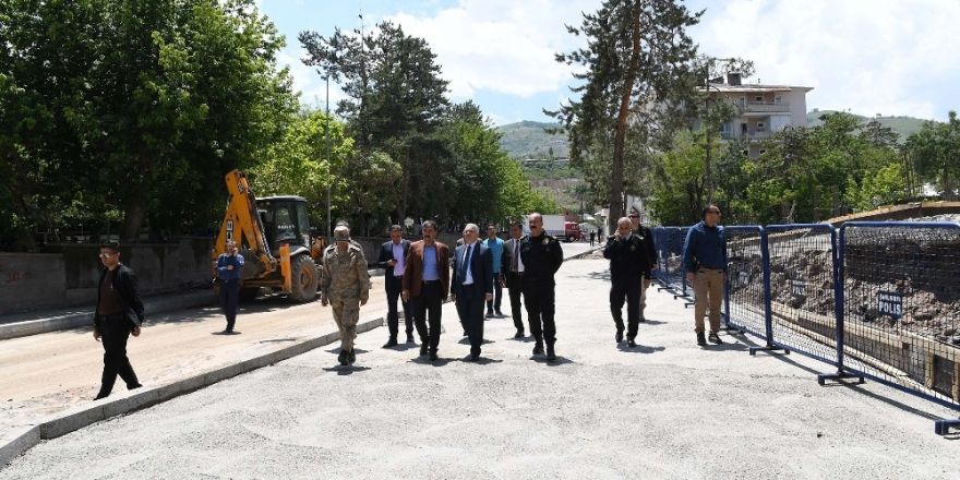 Başkan Asya; "Muş’u yeniden inşa ediyoruz"